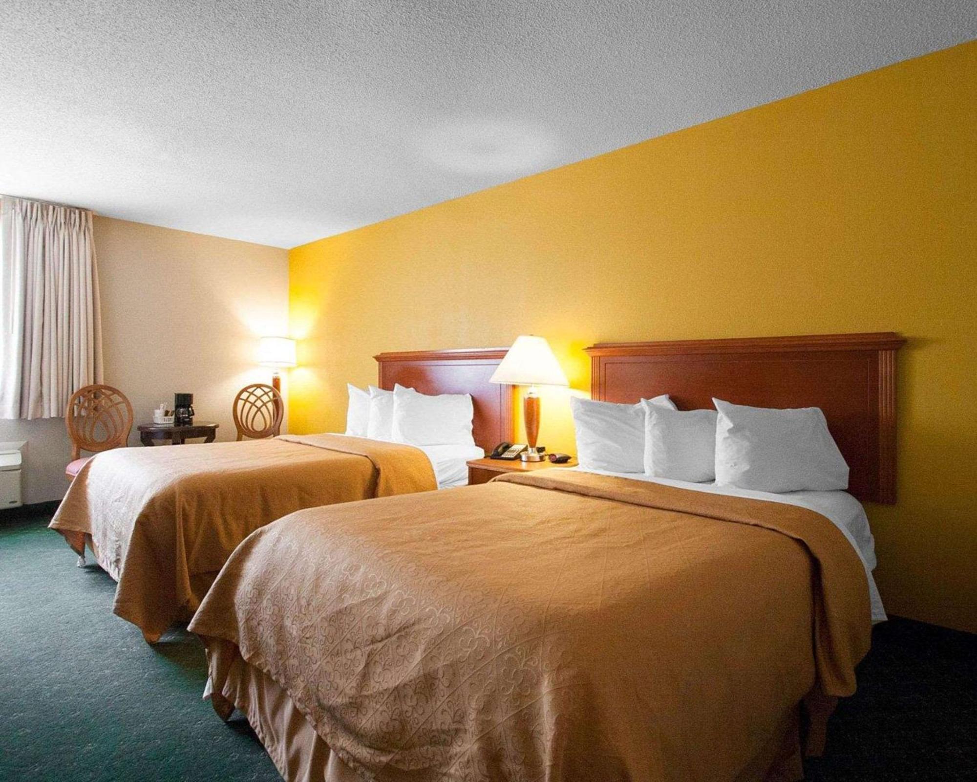 Quality Inn Cairo I-57 Esterno foto